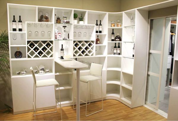 酒柜在餐廳應該這樣擺放